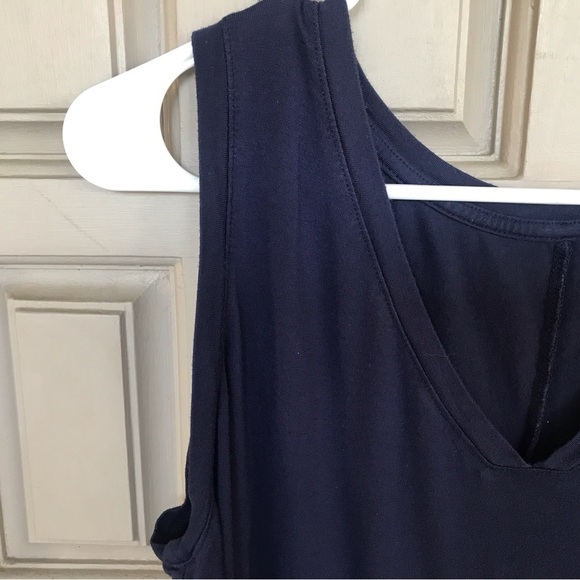 Lane Bryant Tee Sz14-16 Drk Blue V Neck Sleeveless Tunic Style nice - Picture 5 of 6